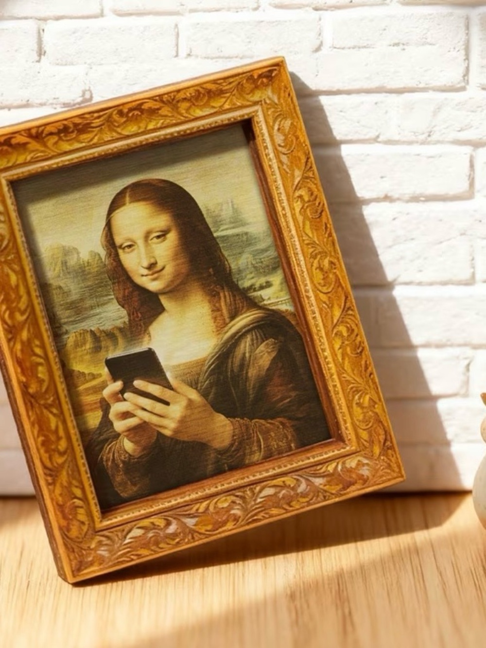 Mona Lisa Framed Art Print with Gold Ornate Magnet Frame
